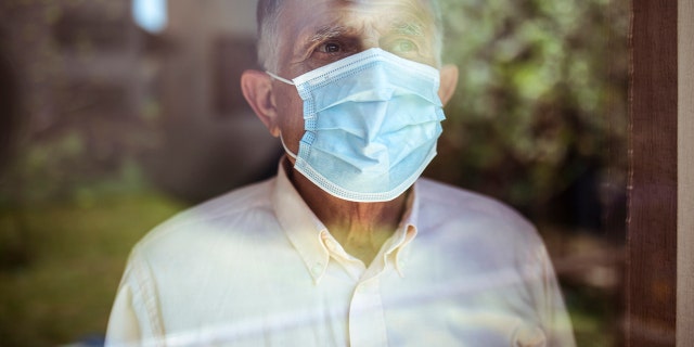 Depending on whether the patient is asymptomatic, symptomatic, or experiencing emergency warning signs, the CDC has different recommendations for the duration of quarantine.