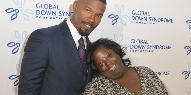 Jamie Foxx's sister, DeOndra Dixon, died in October 2020 at the age of 36.