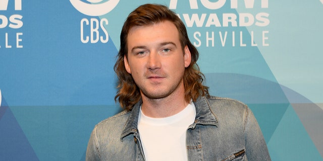 Morgan Wallen was set to perform on 'Saturday Night Live' before he was spotted at a crowded party during the coronavirus pandemic, and was pulled from the show. (Getty Images)