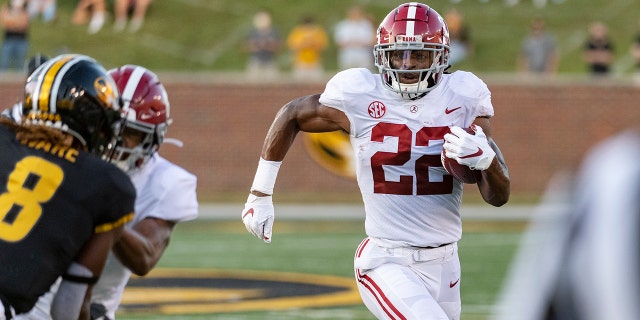Alabama running back Najee Harris runs the ball during the first quarter of an NCAA college football game against Missouri, Saturday, Sept. 26, 2020, in Columbia, Mo. (AP Photo/L.G. Patterson)