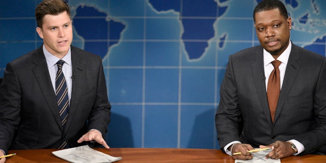 'Saturday Night Live' host Michael Che commented on co-host Colin Jost's marriage to Scarlett Johansson.