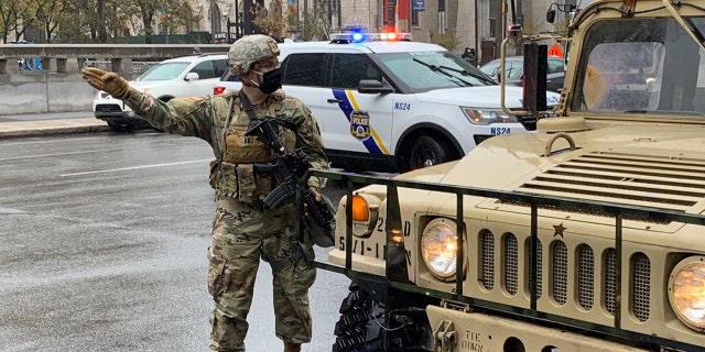 National guard arriving philly city hall