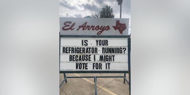 With the 2020 presidential election ahead, El Arroyo has even poked fun at politics.