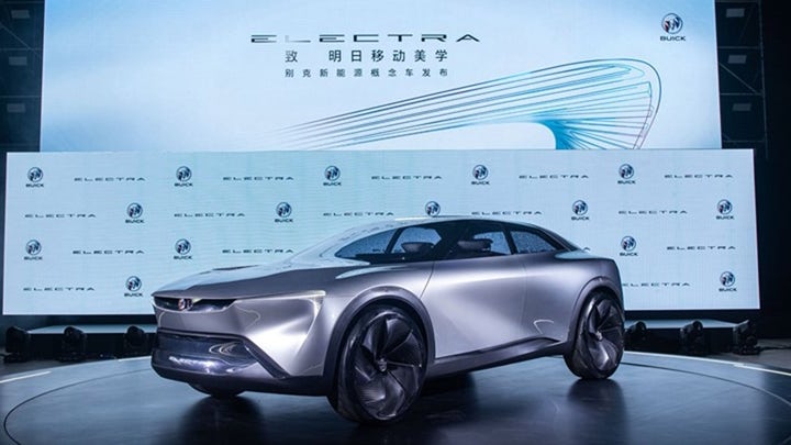 Electric Cadillac Lyriq revealed