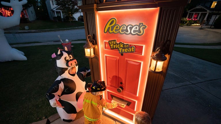 Reese’s creates remote-controlled door to safely distribute candy to trick-or-treaters