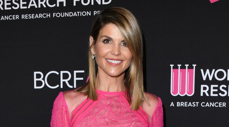 Lori Loughlin, Mossimo Giannulli officially plead guilty in college admissions scandal