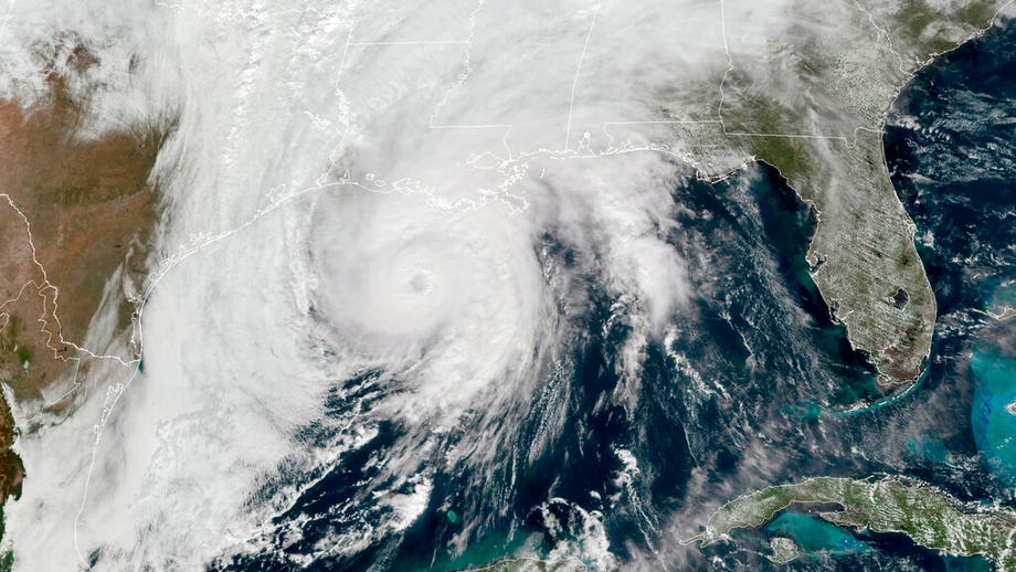 Hurricane Zeta drives inland, kills 1, knocks out power to hundreds of thousands in La., Miss.