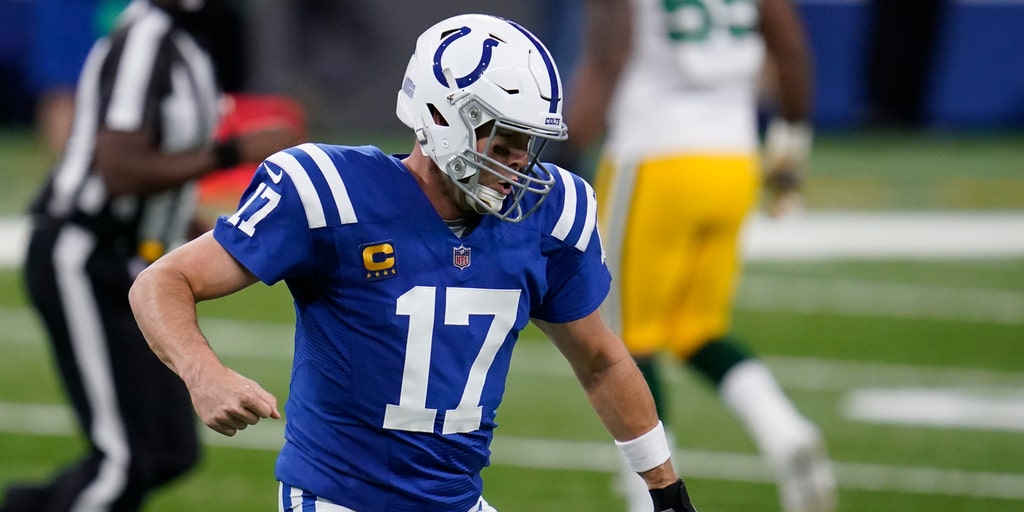 Colts defense stifles Aaron Rodgers late, seals thriller over