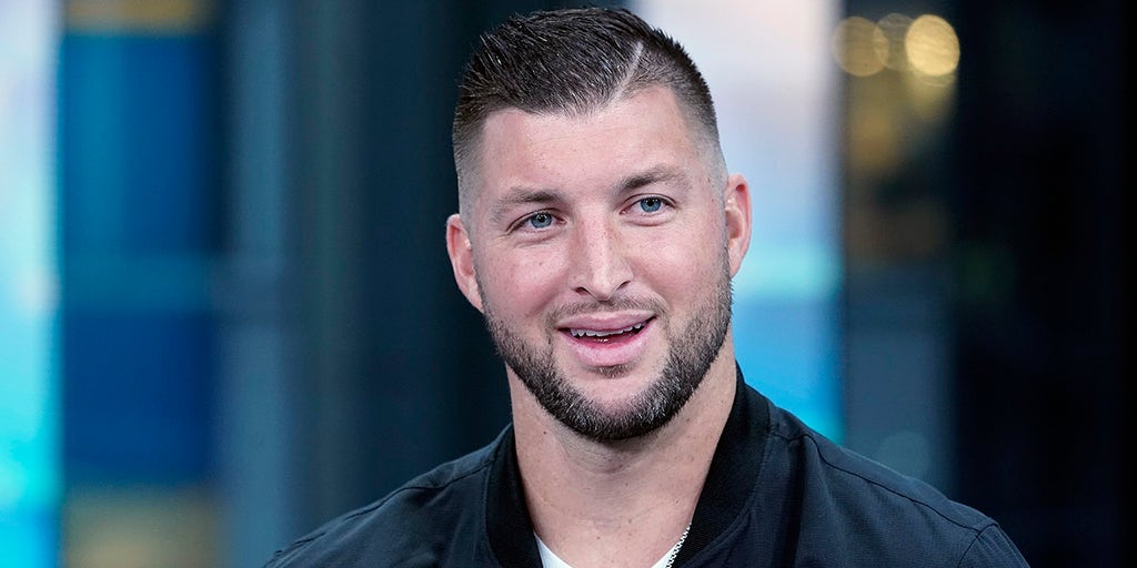 Tim Tebow's vital humanitarian work amid crises: 'We've got to keep fighting' - Vimarsana News