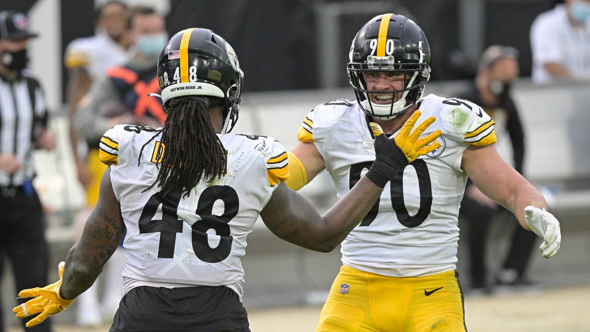 Steelers move to 10-0 with four interceptions in 27-3 victory over