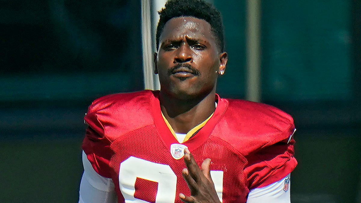 NFL investigating Antonio Brown dispute with Florida HOA that began with  landscaping issue: report