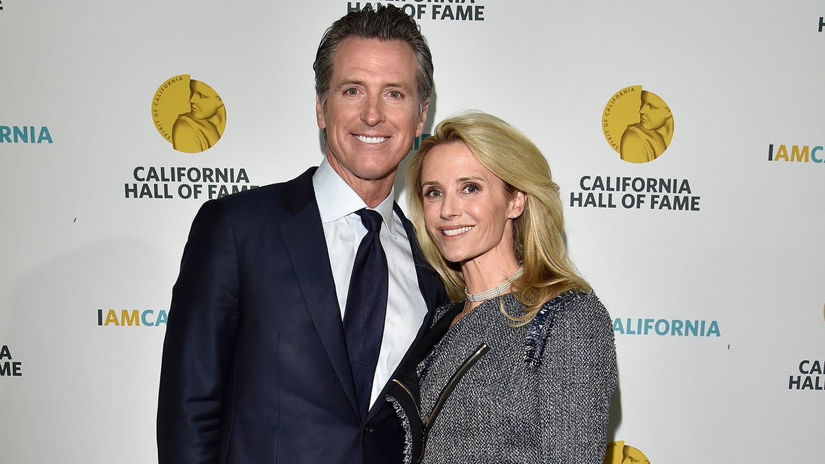 Gavin Newsom and Jennifer Siebel Newsom at the 12th Annual California Hall of Fame Ceremony at The California Museum in 2018.