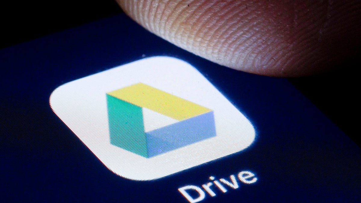 The logo of the filehosting service Google Drive