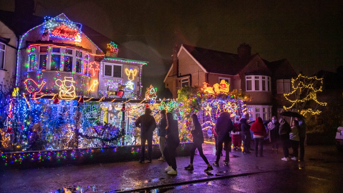 This year’s lighting event was apparently scaled back due to the ongoing coronavirus pandemic, although it was streamed online.