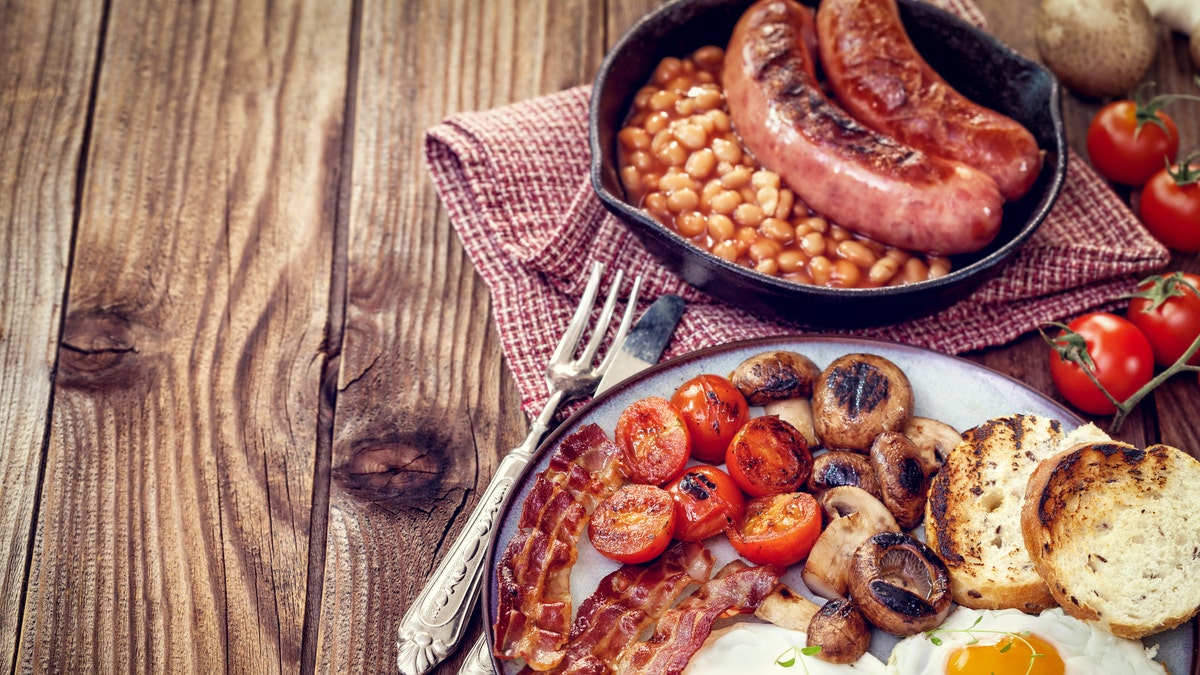 UK travel ban from Denmark, where 25% of its pork supply comes from, could reportedly result in a bacon shortage. (iStock)