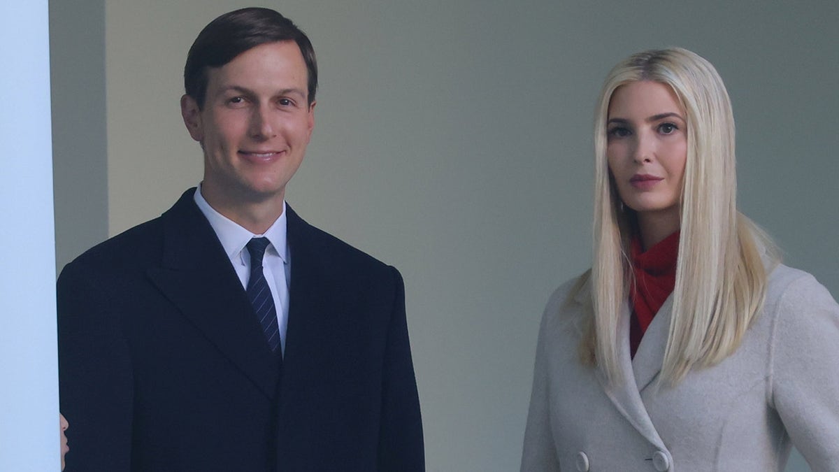 White House senior advisers Ivanka Trump and Jared Kushner wait to depart for President Trump's campaign travel to Pennsylvania from the South Lawn at the White House in Washington, D.C., on Sept. 22, 2020. REUTERS/Carlos Barria