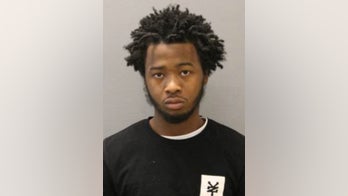 Gunmen fired at Chicago police while hunting for rivals, prosecutors say