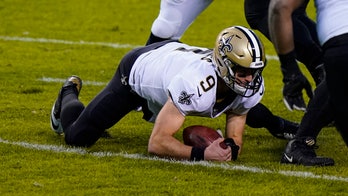 Brees throws 2 TDs, Lutz hits FG in OT, Saints beat Bears