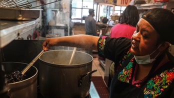 Bronx restaurant becomes soup kitchen to help community during pandemic