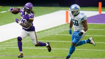 Cook, Vikes top Lions 34-20; Stafford in concussion protocol