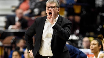 Pandemic leaves opening week of college hoops in disarray