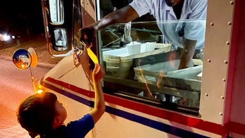 Alabama mail carrier surprises birthday boy with a gift