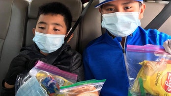 7-year-old uses birthday money to help homeless on Thanksgiving