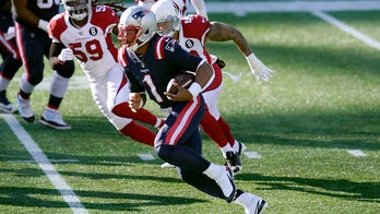 Pats keep playoff hopes alive with 20-17 win over Cardinals