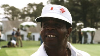Lee Elder, the first Black man to play at the Masters, honored by Augusta National