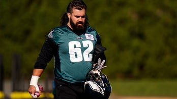 Eagles center Jason Kelce set to make 100th straight start