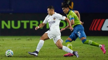 Chicharito apologizes for his 'bad season' debut with Galaxy