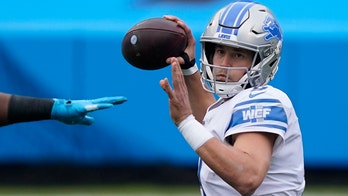 Lions' Matthew Stafford joins exclusive Thanksgiving Day club with start against Texans