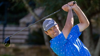 Streb leads at Sea Island as Zach Johnson closes the gap