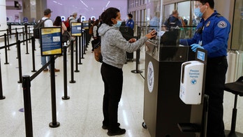 Flying for Thanksgiving? TSA offers safety tips for travel during pandemic