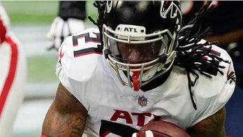 Todd Gurley helps surprise Atlanta military family with transitional housing