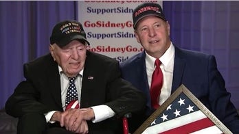 101-year-old WWII veteran Sidney Walton honored as 'Unsung Hero' at Fox Nation Patriot Awards
