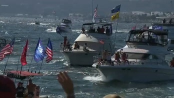 Pro-Trump boaters hold final San Diego Bay parade before Election Day
