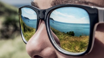 TikTok user discovers boyfriend is cheating after noticing detail in sunglasses