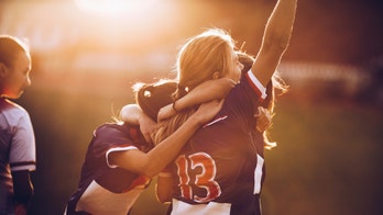 Teens who participate in extracurricular activities have better mental health, study finds