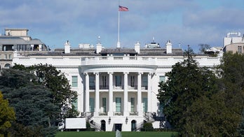 ‘No climb’ fence to be installed around White House, source says