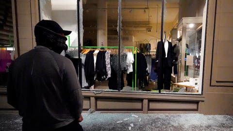 Black activists in Portland distancing themselves from violent anarchist protesters