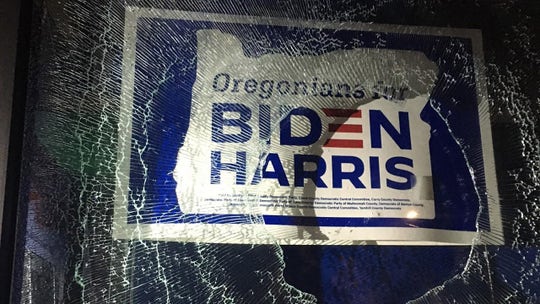 Biden target of profane graffiti in Portland, as crowd smashes windows at Democratic campaign office