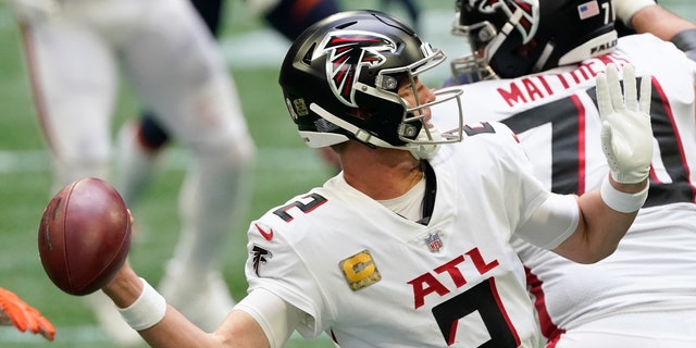 Atlanta Falcons quarterback Matt Ryan (2) works in the pocket during the second half of an NFL football game against the Denver Broncos, Sunday, Nov. 8, 2020, in Atlanta. (AP Photo/John Bazemore)