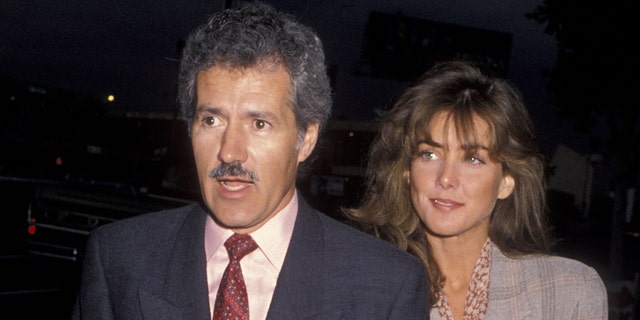 Alex Trebek and his wife Jean in 1990. (Photo by Ron Galella, Ltd./Ron Galella Collection via Getty Images)