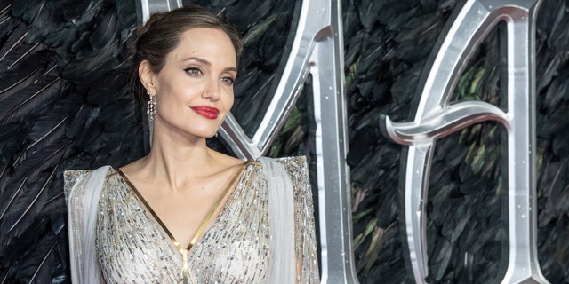 Kërkesa e Angelina Jolie për heqjen e gjyqtarit në rastin e divorcit të saj nga Brad Pitt thuhet se është refuzuar.  (Foto nga Gary Mitchell / Imazhe SOPA / LightRocket përmes Getty Images)