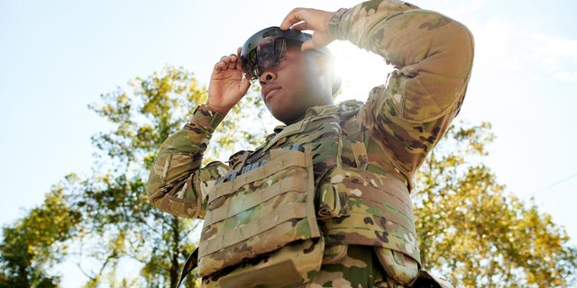 Integrated Visual Augmentation System (IVAS), soldier-worn combat goggles