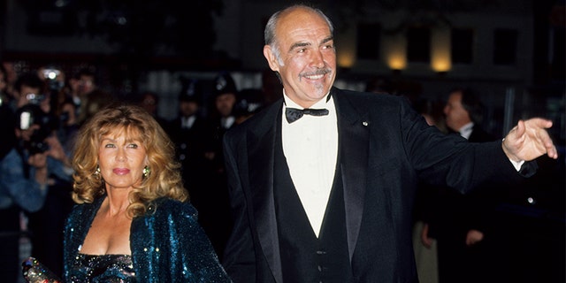 Sean Connery and his Wife Micheline Roquebrune attend a premiere in London, circa 1990.