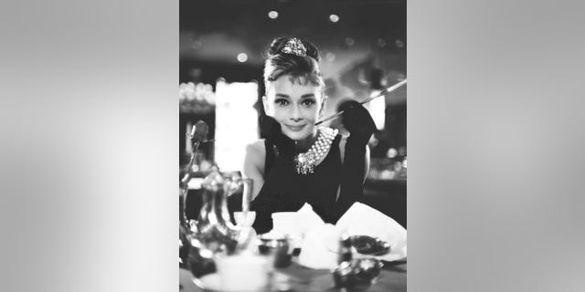 Audrey Hepburn falleció en 1993 a los 63 años a causa del cáncer.
