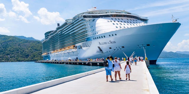 Royal Caribbean says thousands of people want to volunteer for trial cruises | Fox News