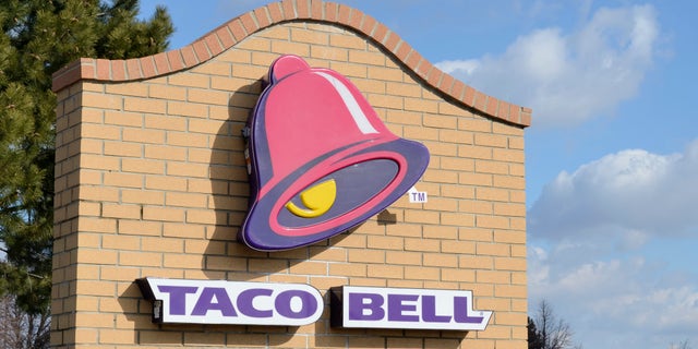 Taura Helsel ordered a chalupa meal from a Taco Bell in Pensacola and says she found a cigarette in her soft taco.